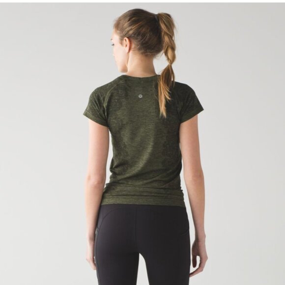 Lululemon Swiftly Tech Short Sleeve Crew Camo Dark Olive Brave Olive Size 4 - Picture 5 of 11